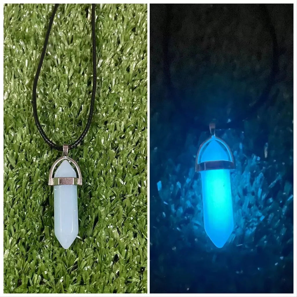 Colar De Pedra Hippie Quartzo Lua Natural Brilha No Escuro azul ou verde cordão preto ajustavel