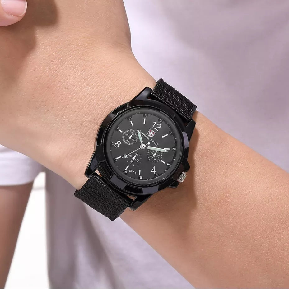Relógio De Homens Do Exército De Nylon Tecido Canvas Strap Militar Relógios De Quartzo Masculinos Casual Fresco Esporte Round Dial Dos Wristw