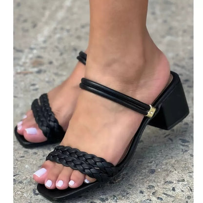 Sandalia Feminina Bloco Baixo Tamanco Salto Saltinho Medio Confortavel