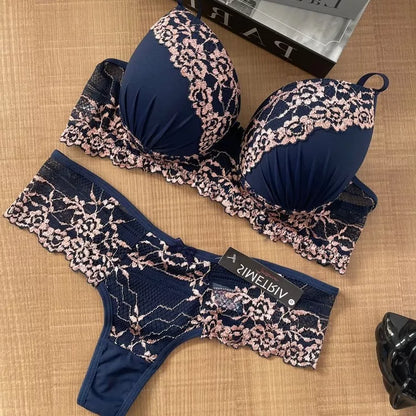 Conjunto Lingerie Rendado Bicolor Com Calcinha Fio - Moda Íntima