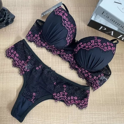 Conjunto Lingerie Rendado Bicolor Com Calcinha Fio - Moda Íntima