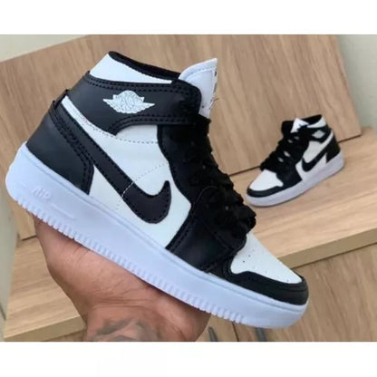 Tênis Infantil Bota Cano Alto Air Jordan Branco/Cinza/Preto Masculino/Feminino mega promoção escolar dia das crianças