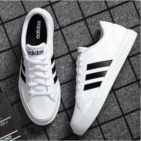 Tênis Unissex Adidas