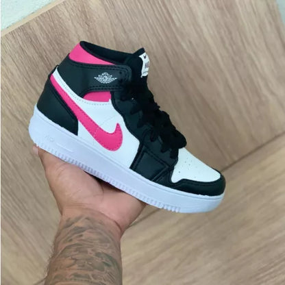 Tênis Infantil Bota Cano Alto Air Jordan Branco/Cinza/Preto Masculino/Feminino mega promoção escolar dia das crianças