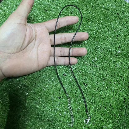 Colar De Pedra Hippie Quartzo Lua Natural Brilha No Escuro azul ou verde cordão preto ajustavel