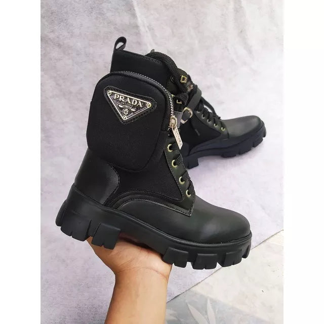 Bota Feminina Coturno com Bolsinha Blogueira Bag 001