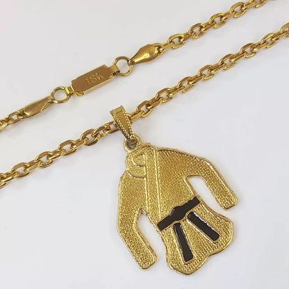 Corrente Cordão Baiano 4mm Longa Banhada Ouro 18K + colares masculinos com Pingente Quimono Faixa Preta Luta