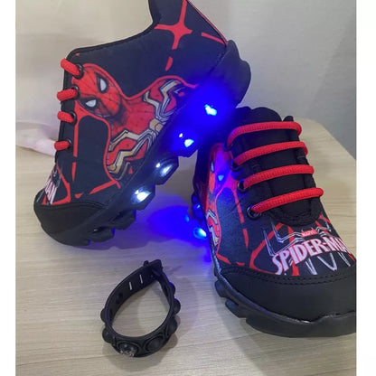 Tênis de LED Personagem Homem Aranha com Cadarço + Pop It